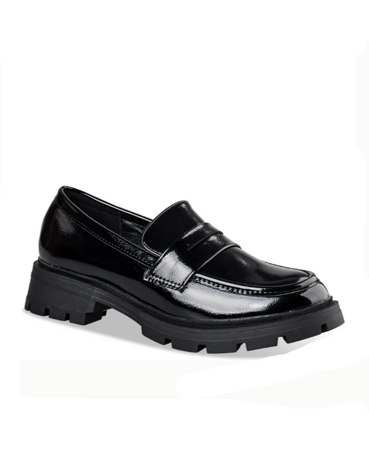 SHINY LOAFERS