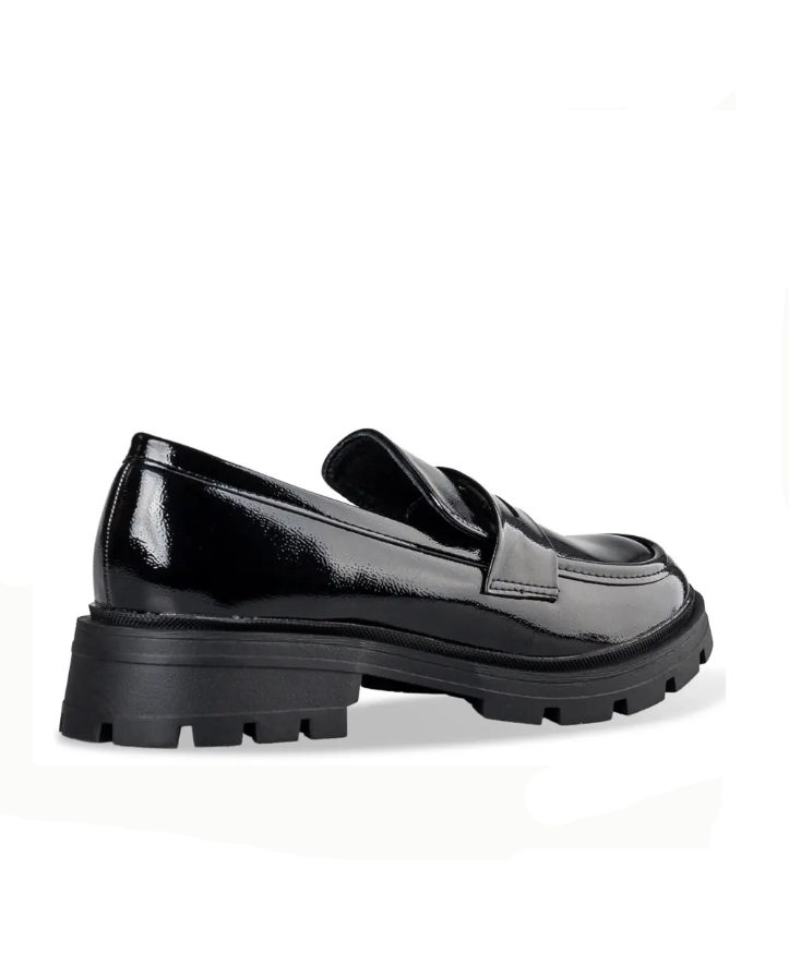 SHINY LOAFERS