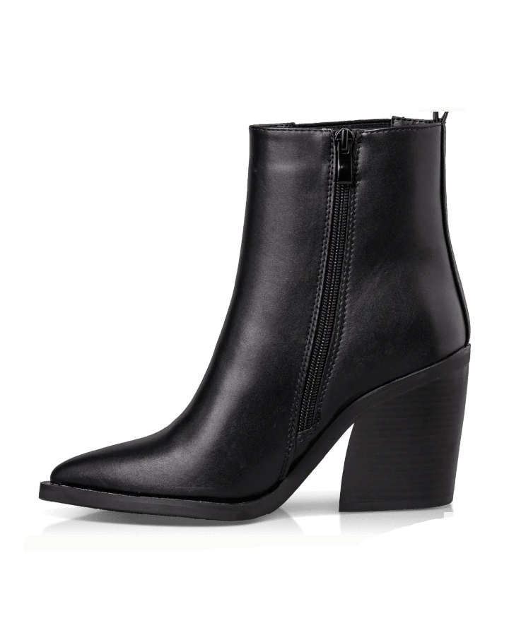 WESTERN ANKLE BOOTIES