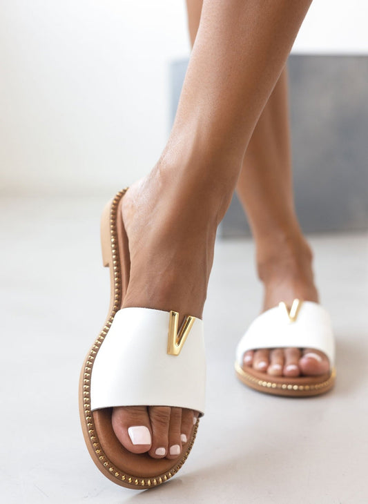 Σανδάλια δερμάτινα με v cut Ragazza 01025