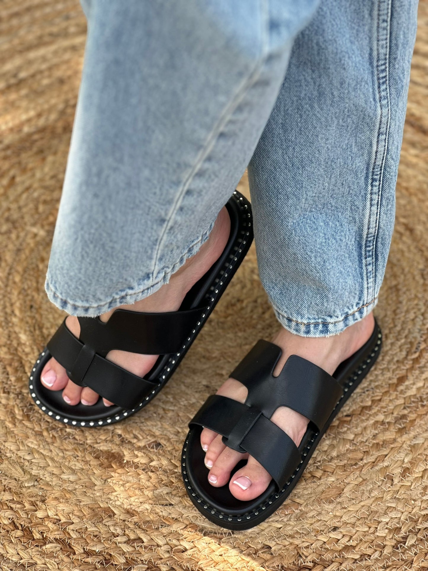 FLATFORM SANDALS