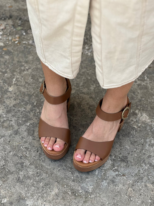 Πέδιλα δερμάτινα με τοκά Ragazza 0775