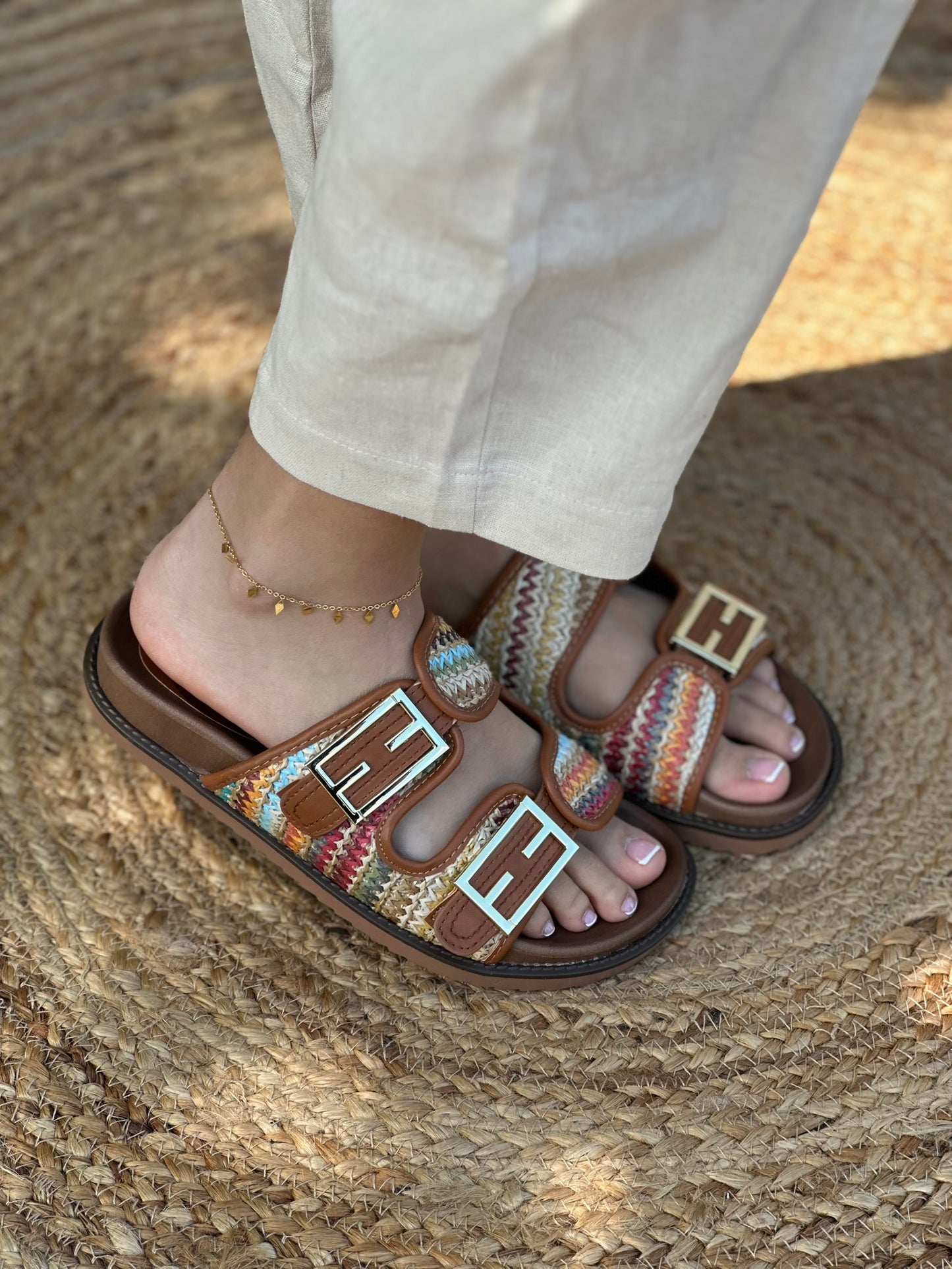 FLATFORM SANDALS