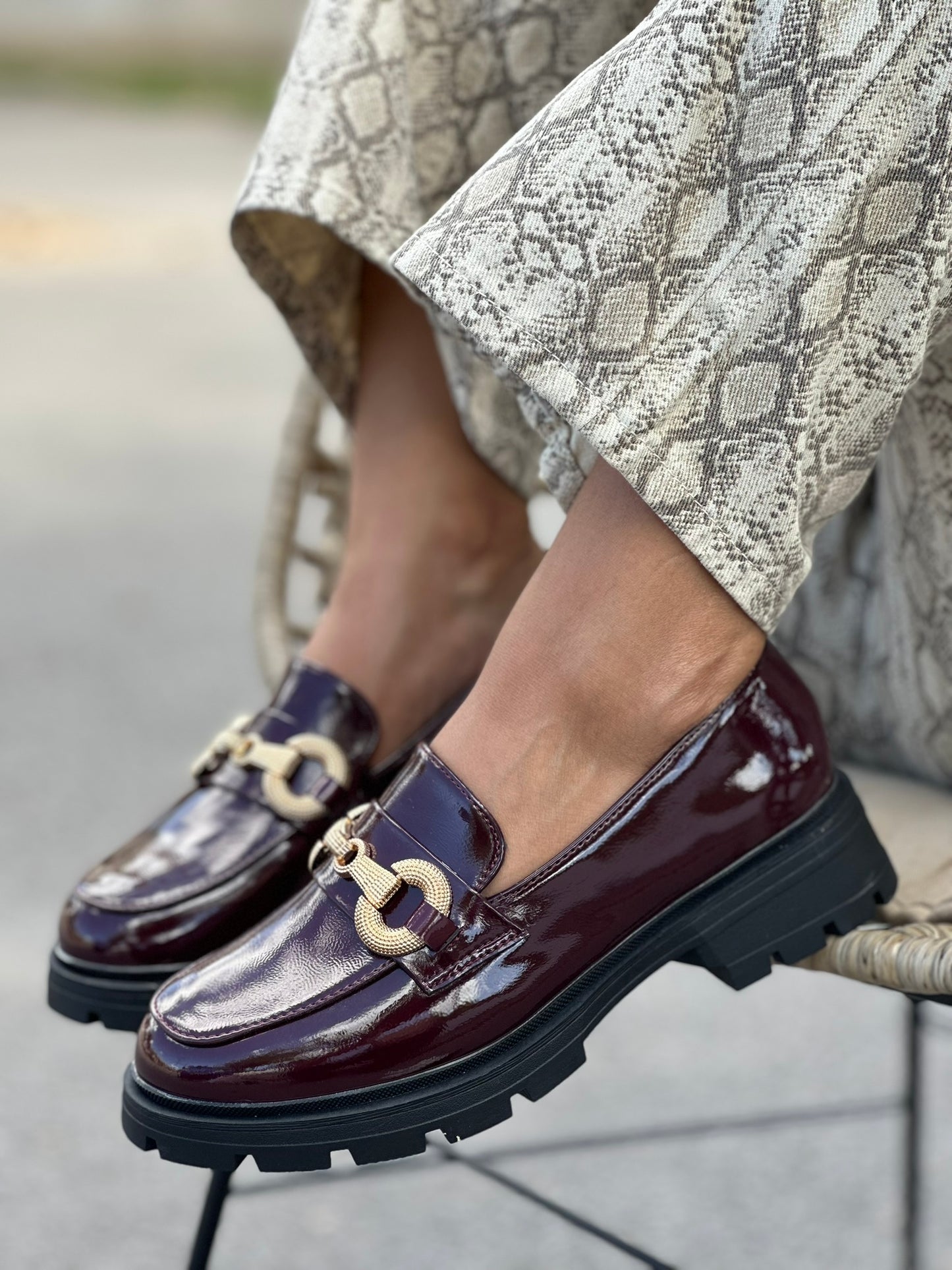 SHINY LOAFERS