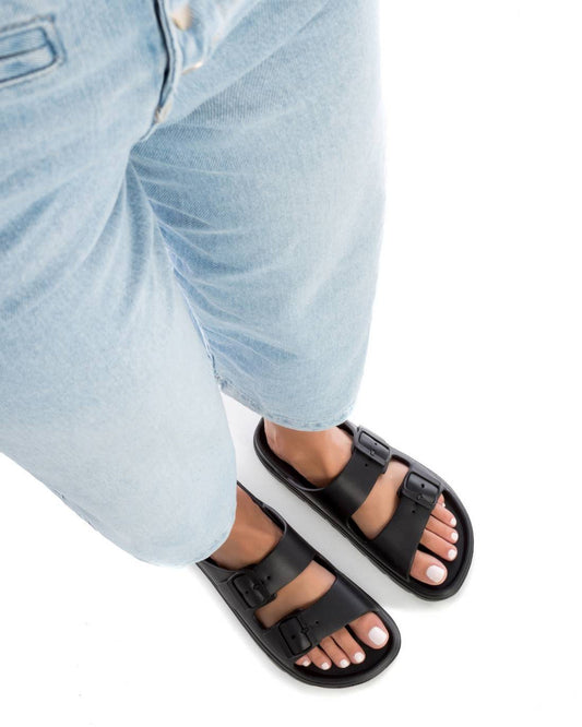 FLATFORM SANDALS