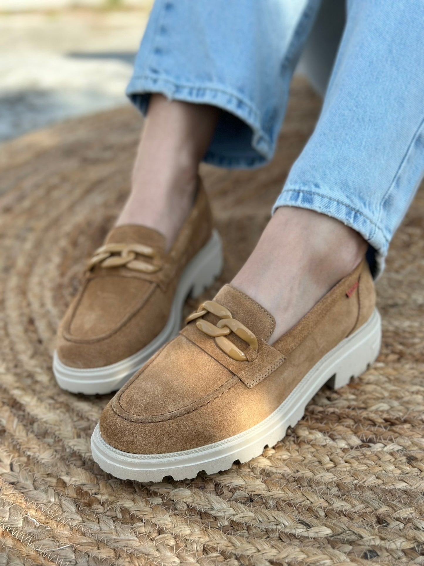 Loafers καστόρινα με κρίκους Ragazza