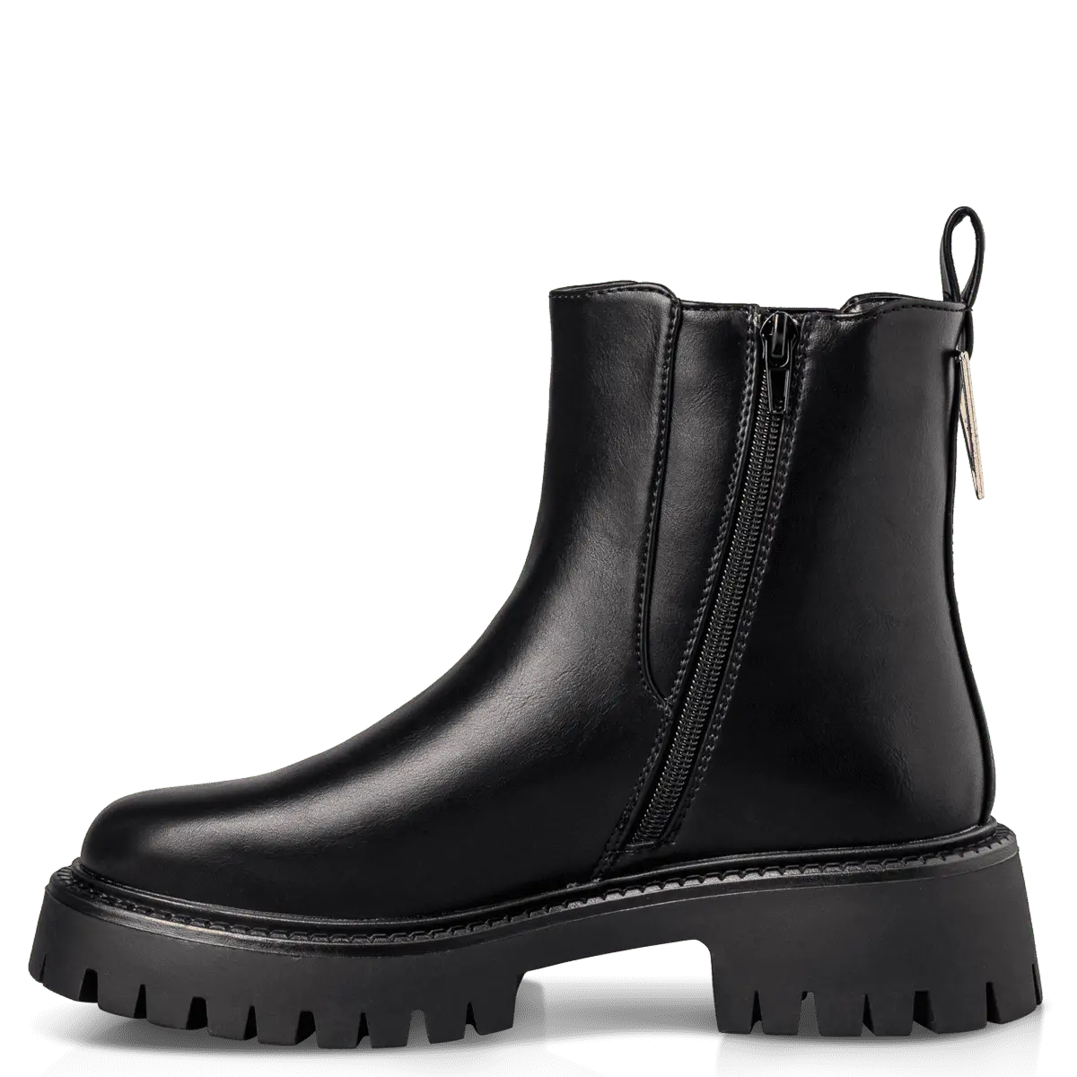CHELSEA BOOTS