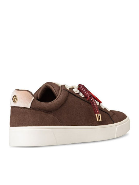 LOW TOP SNEAKERS