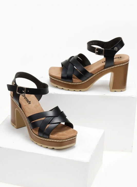 Πέδιλα με crossover λουράκια Refresh 171877