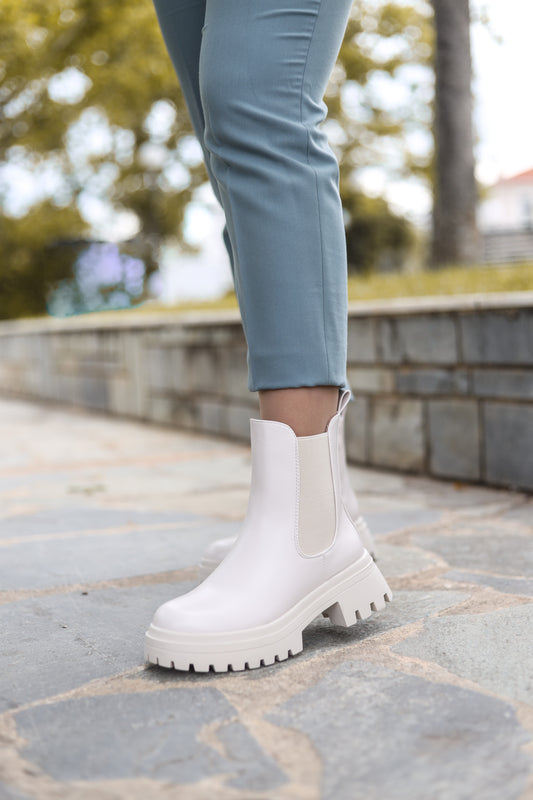 CHELSEA BOOTIES