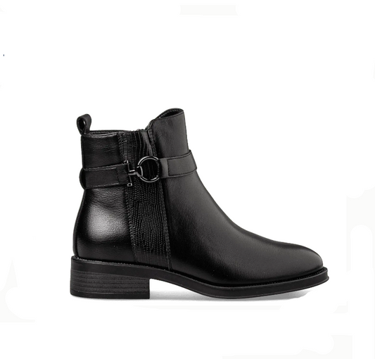 ANKLE BOOTS