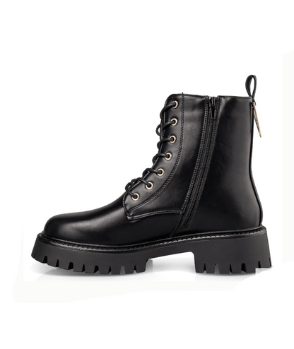 COMBAT BOOTS