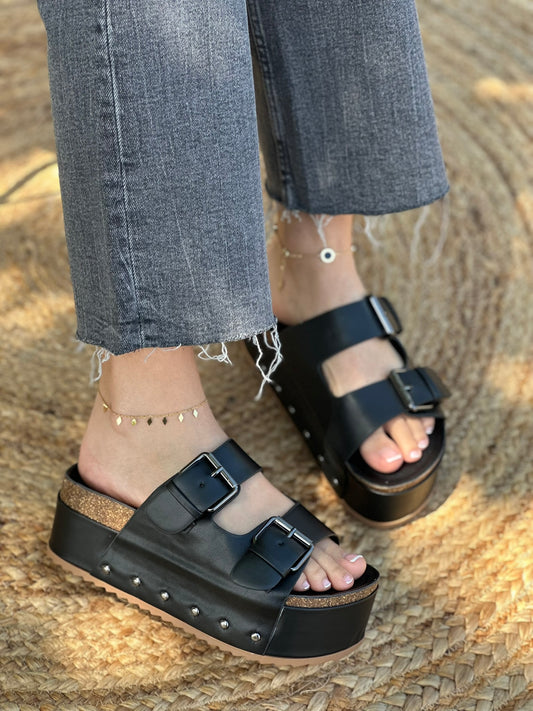 FLATFORM SANDALS