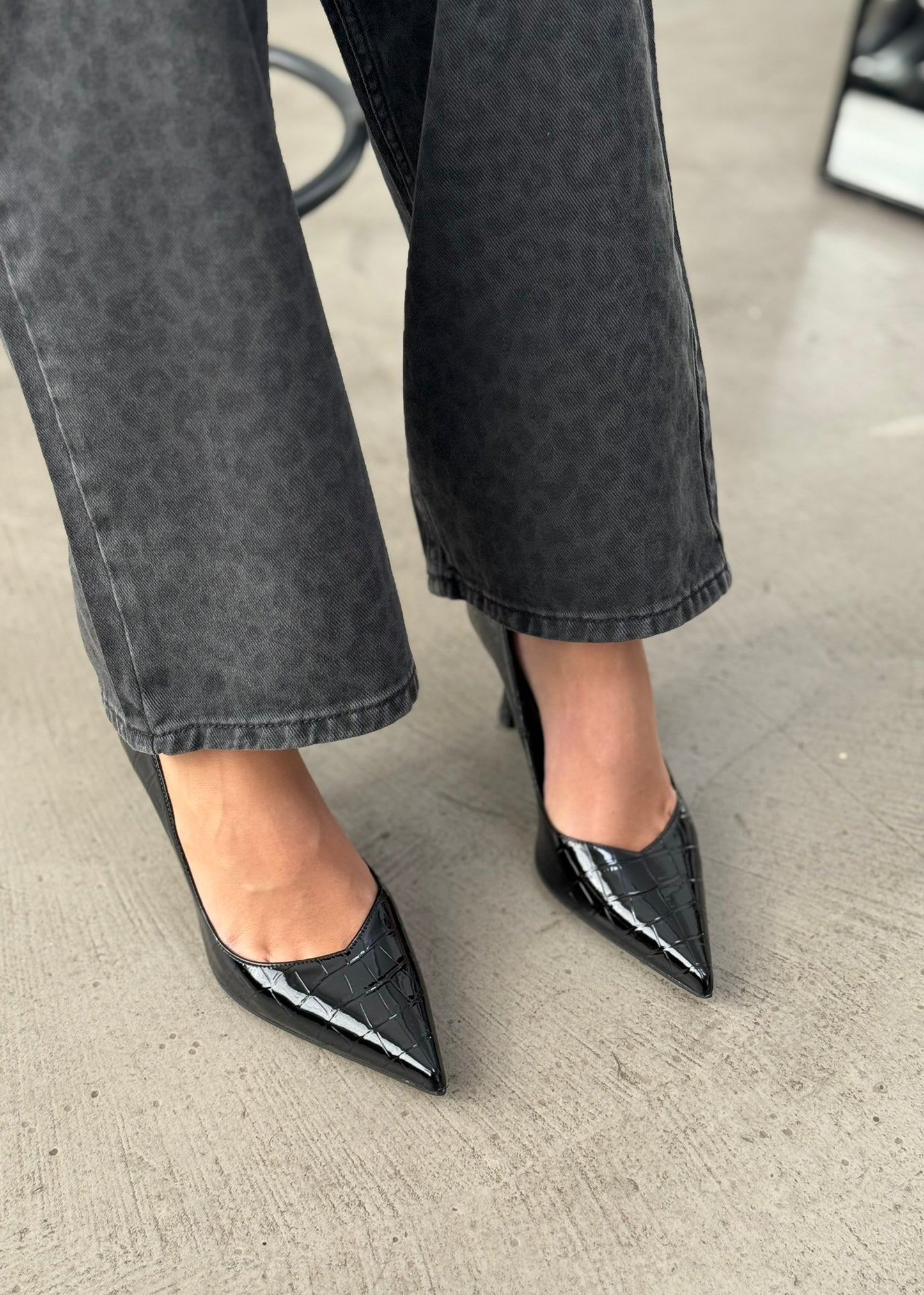 CROC-EFFECT PUMPS