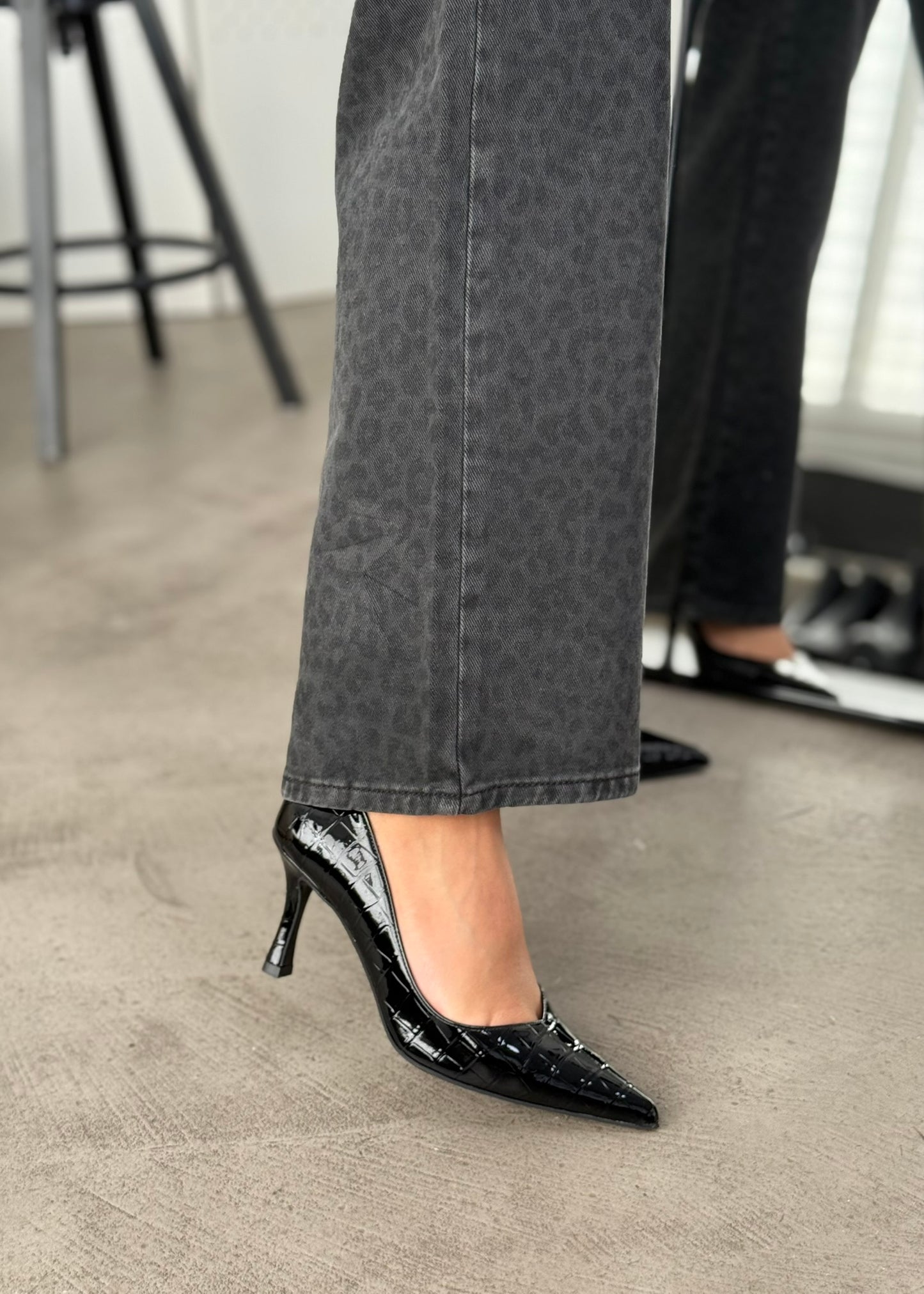 CROC-EFFECT PUMPS