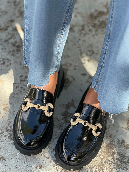 SHINY LOAFERS