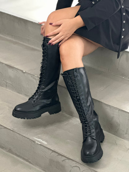 RIDING KNEE-HIGH BOOTS