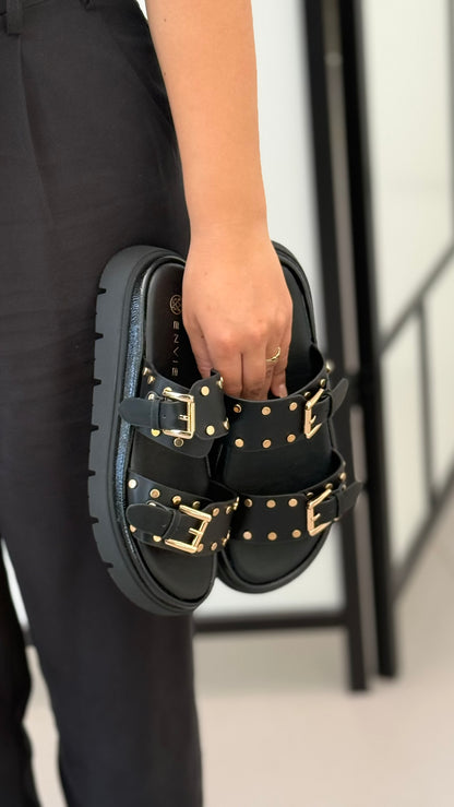 FLATFORM SANDALS