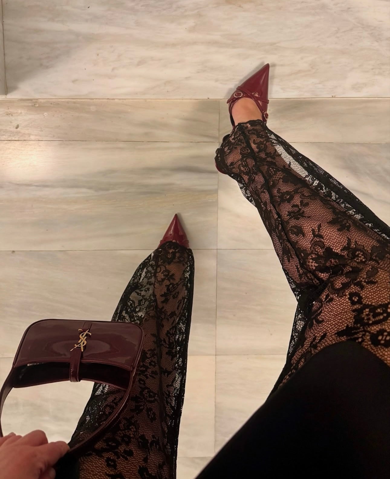 SLINGBACK PUMPS