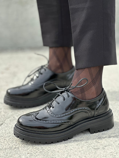 SHINY OXFORDS