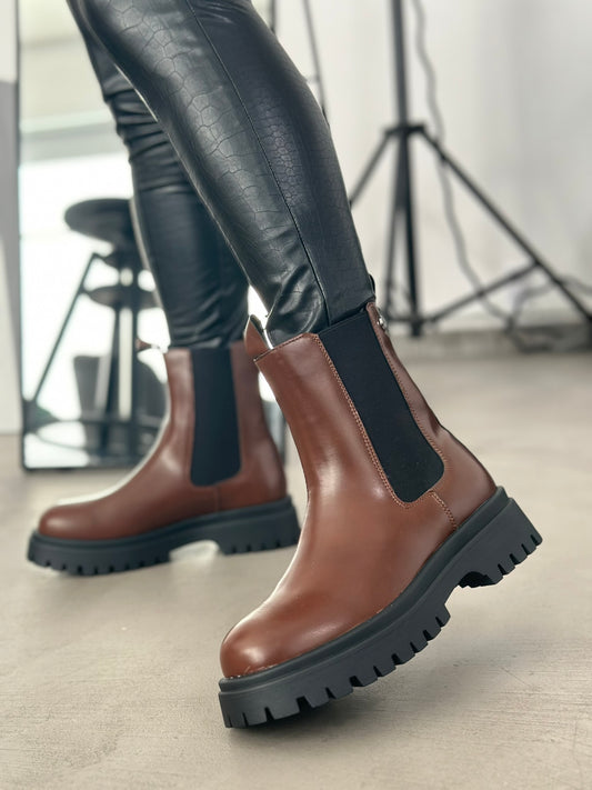 CHELSEA BOOTIES