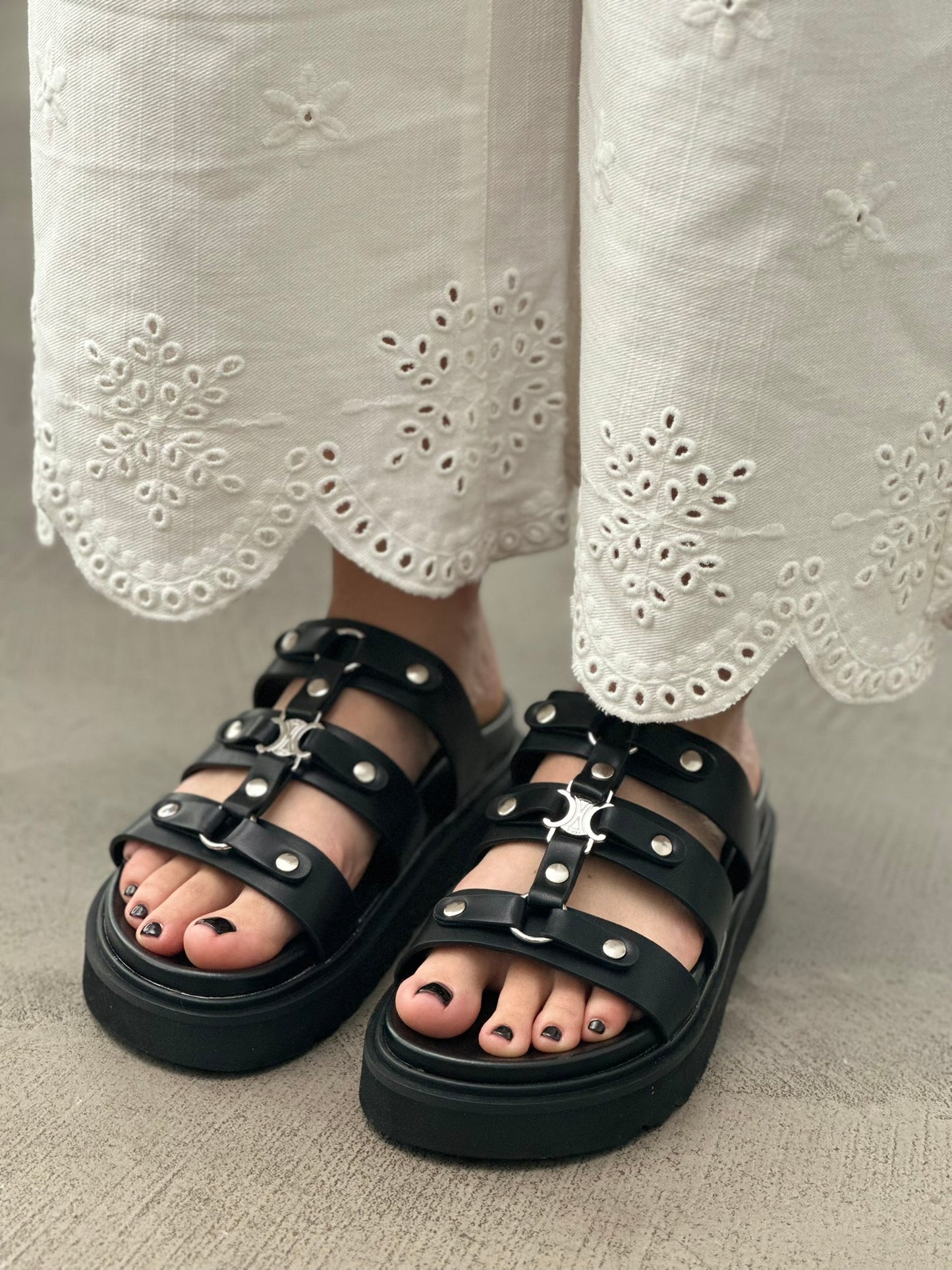FLATFORM SANDALS