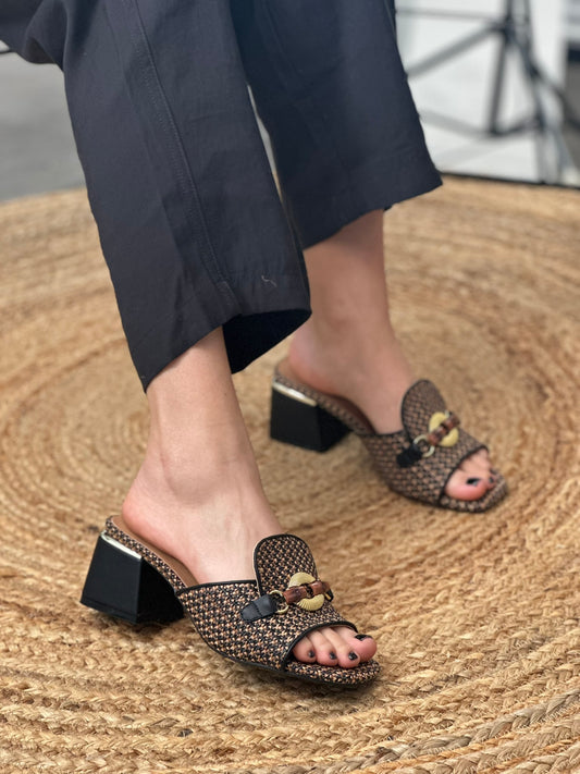 BLOCK HEEL MULES