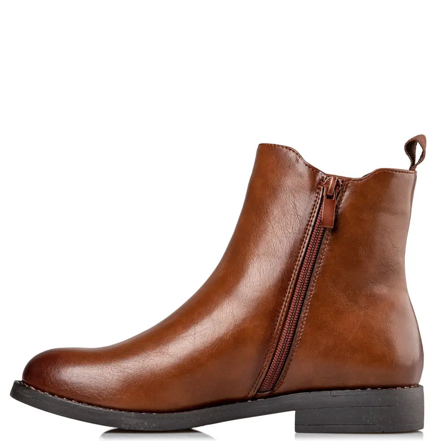 BOOTIES