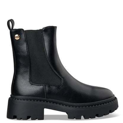 CHELSEA BOOTS