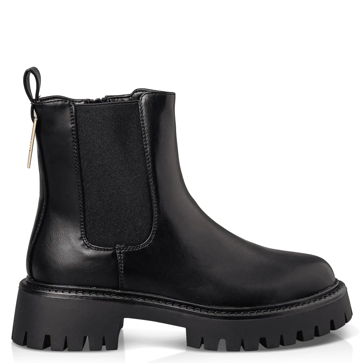 CHELSEA BOOTS