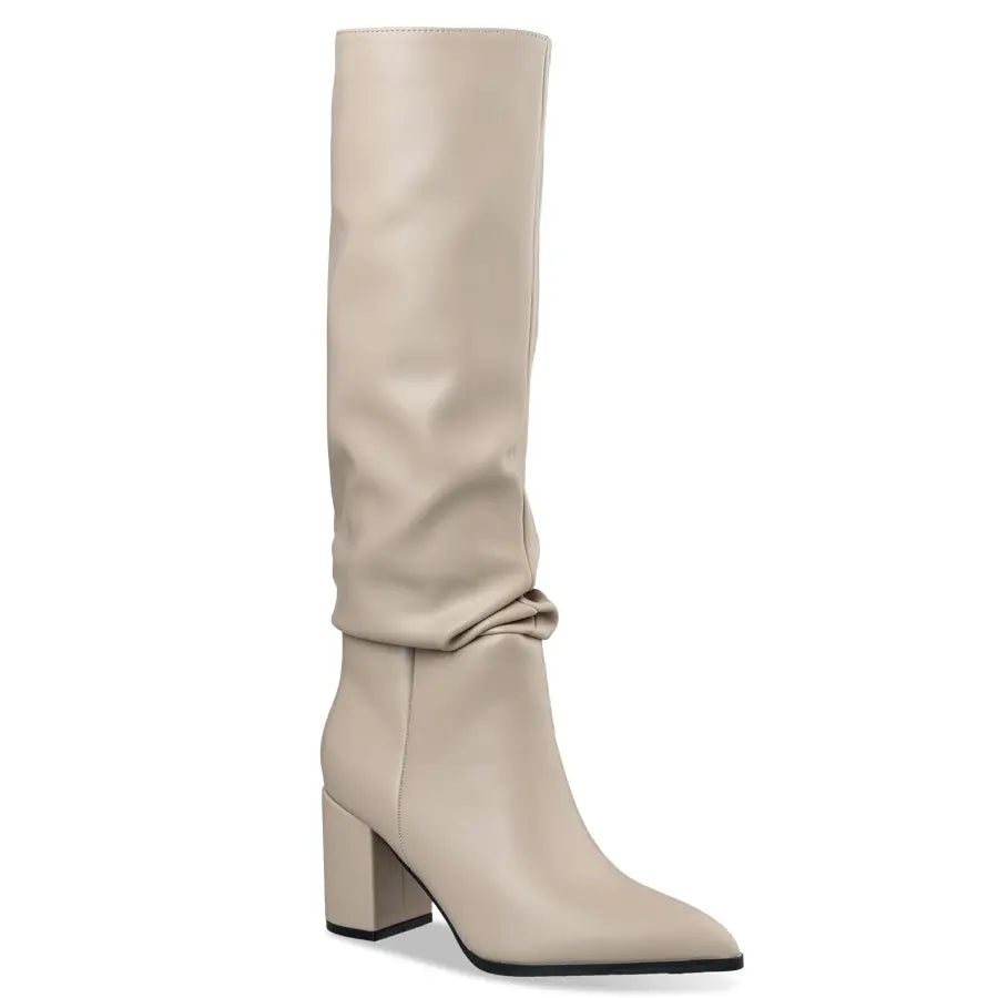 SLOUCHY BOOTS
