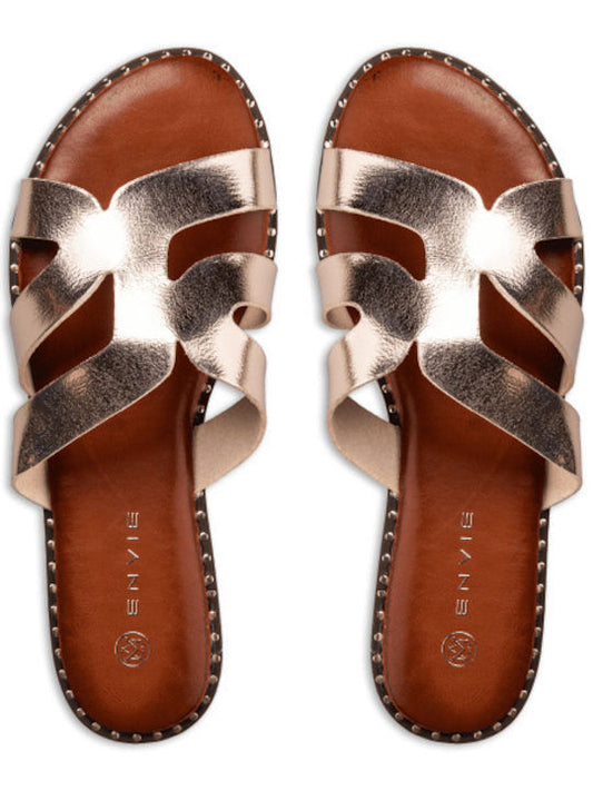 FLAT SANDALS