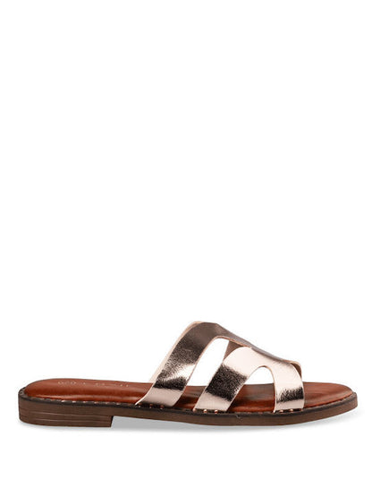 FLAT SANDALS