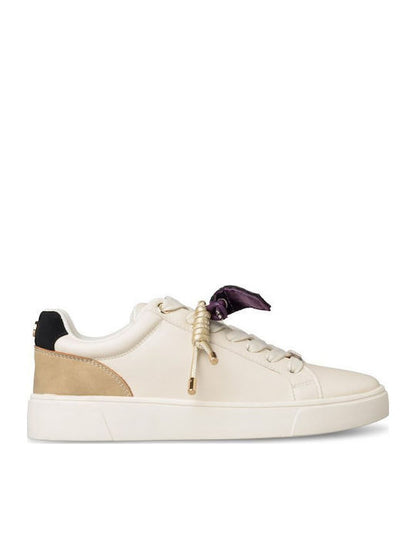 LOW TOP SNEAKERS