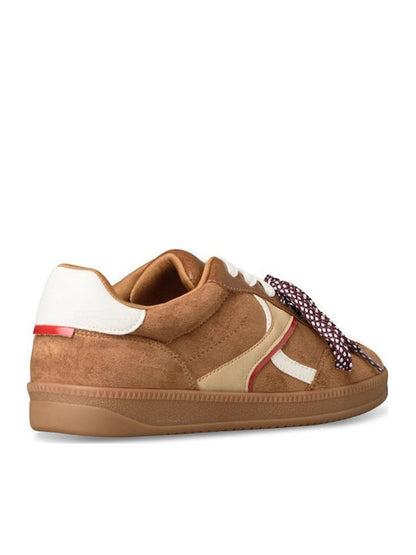 LOW TOP SNEAKERS