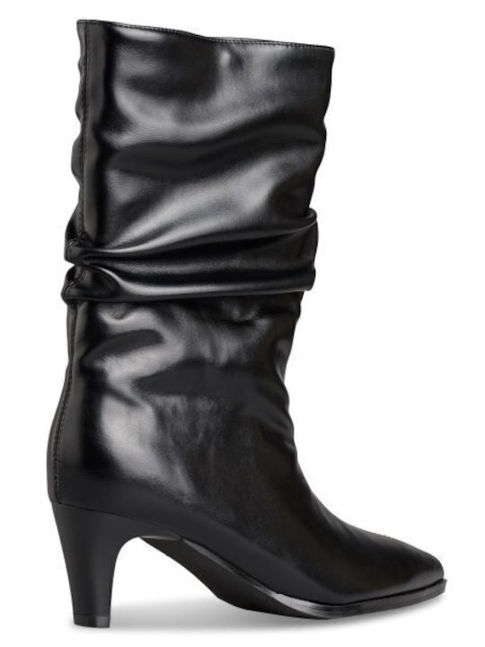 SLOUCHY BOOTIES