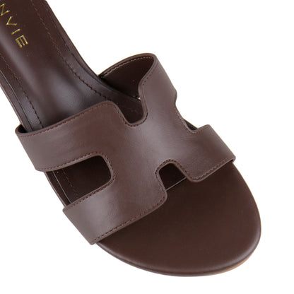 MID-HEEL MULES